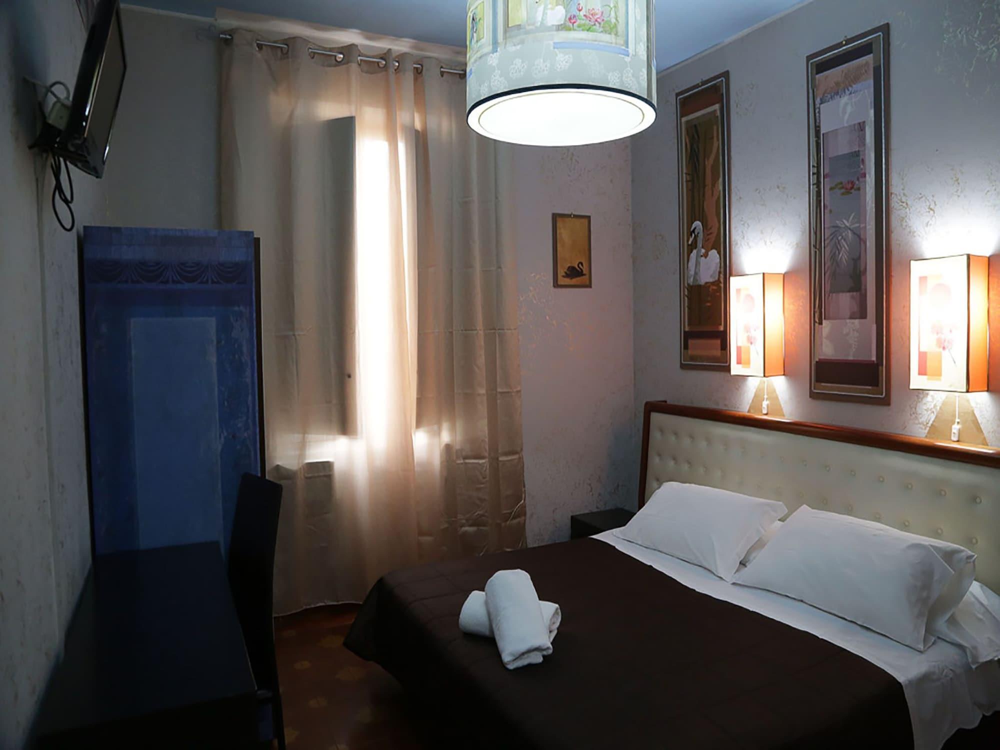 Roma Room Hotel Esterno foto